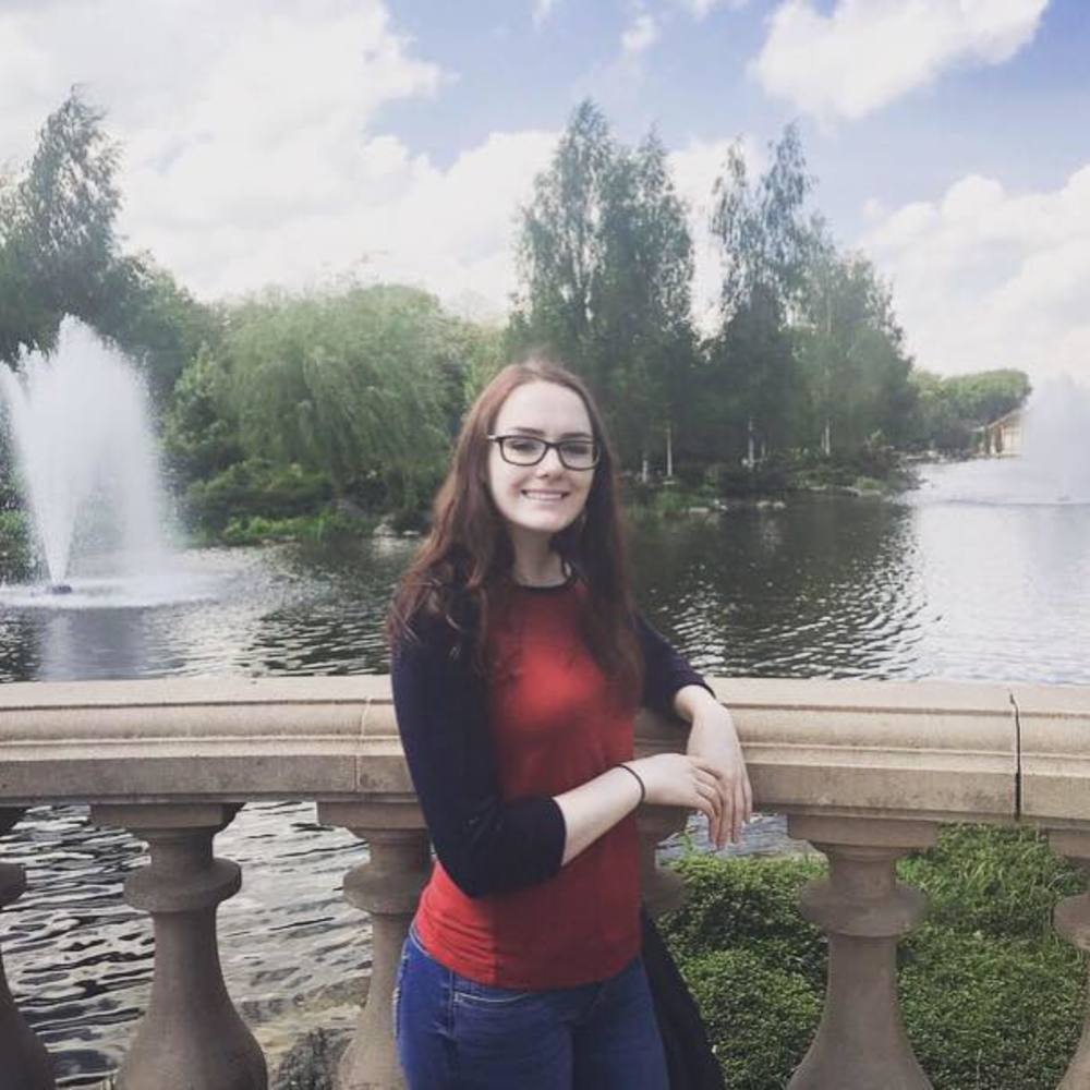 Meet your Posher, Alyce